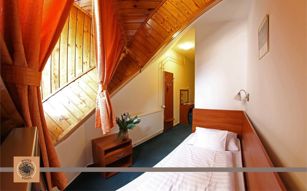 Hotel Fonix 2*